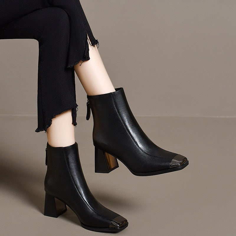 Damen Elegante Ankle Boots mit Hochglanzspitze Echo Archiv