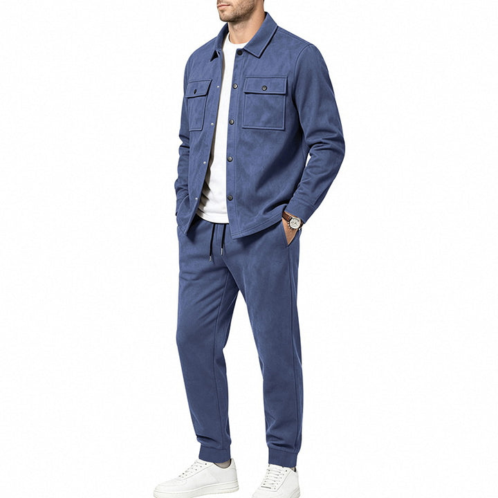 Herren nan Velours-Lounge-Set mit Overshirt, aufgesetzten Brusttaschen und tapered Jogginghose Echo Archiv