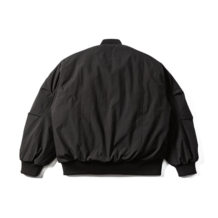 Herren Boxy wattierter Kurzblouson mit Rippenkragen und ergonomischen Eingrifftaschen Echoarchiv