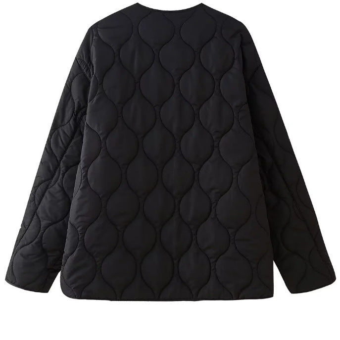Damen Gequiltete Steppjacke mit Bindebändern und Rundhalsausschnitt Echo Archiv