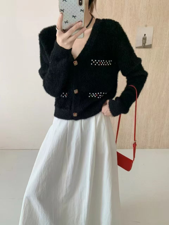 Damen Verspielter V-Ausschnitt Cardigan mit Perlen Echo Archiv