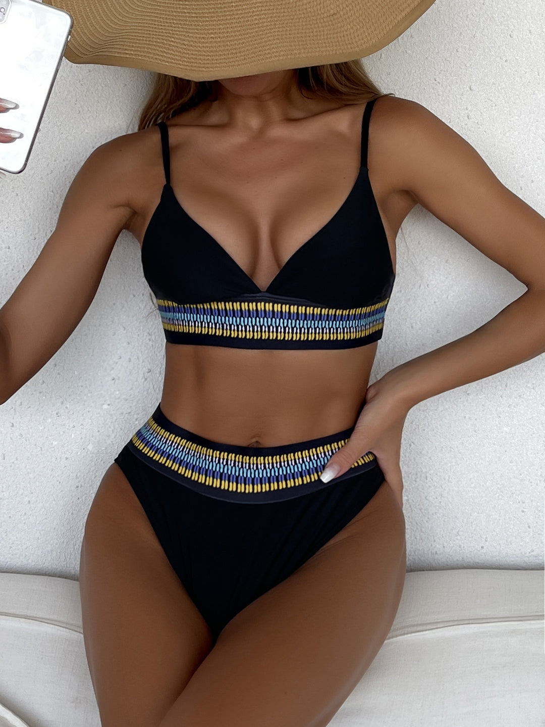 Damen Hochtaillierter Bikini mit buntem Jacquard-Bund Echo Archiv