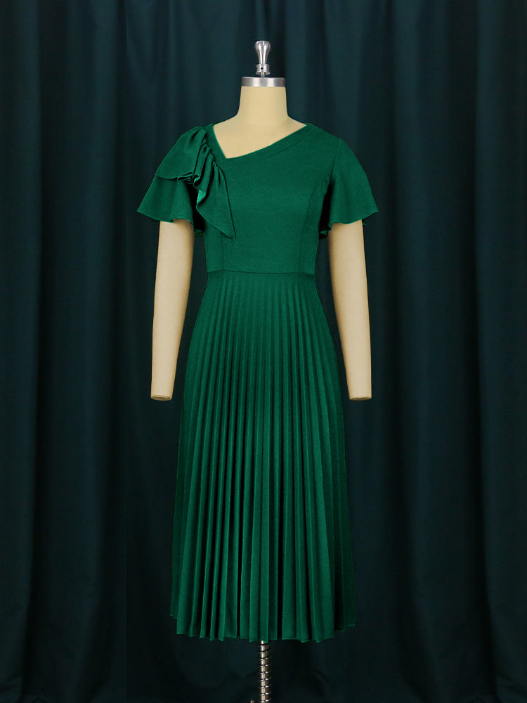 Damen Plissee-Kleid mit asymmetrischem Schnitt und eleganter Rüsche Echo Archiv
