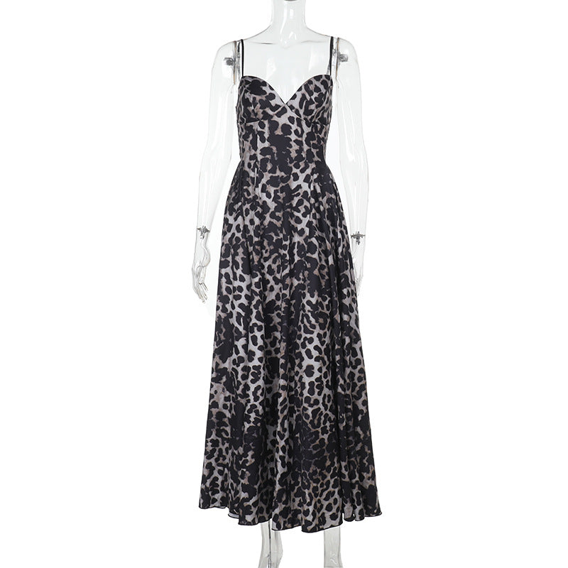 Damen Maxikleid mit figurbetontem Schnitt und floralem Leopardenmuster Echo Archiv