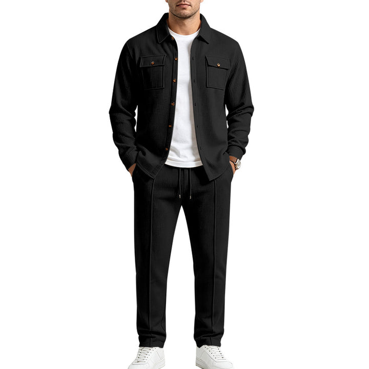 Herren Overshirt- und Jogger-Set aus strukturierter Strickqualität Echoarchiv