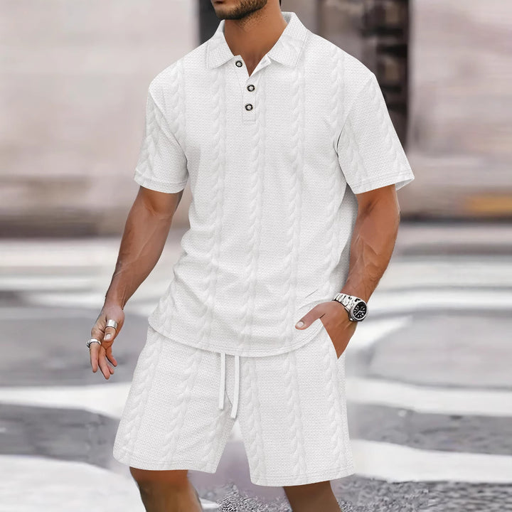 Herren Polohemd mit strukturiertem Muster und passender Shorts Echoarchiv
