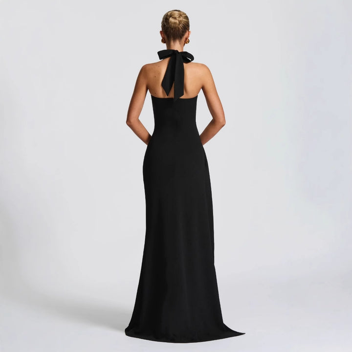 Damen Elegantes Abendkleid mit raffiniertem Schlitz und trägerlosem Design Echo Archiv