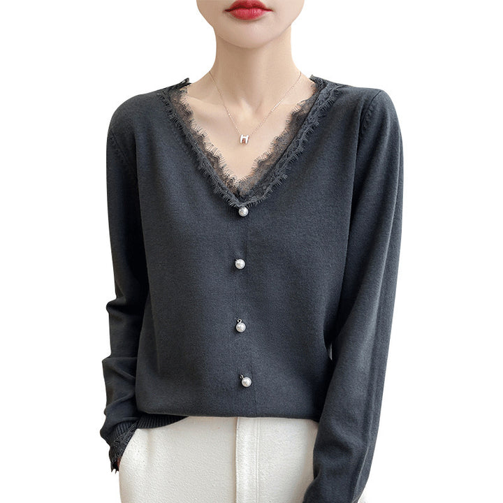 Damen Zarter V-Ausschnitt-Feinstrickcardigan mit floraler Spitzenkante und Perlenverzierung Echoarchiv
