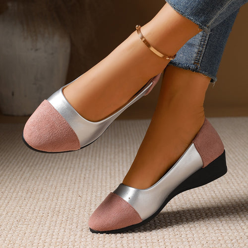 Damen Komfort-Ballerinas mit leichtem Keilabsatz, Materialmix und gepolstertem Fußbett – Lioré