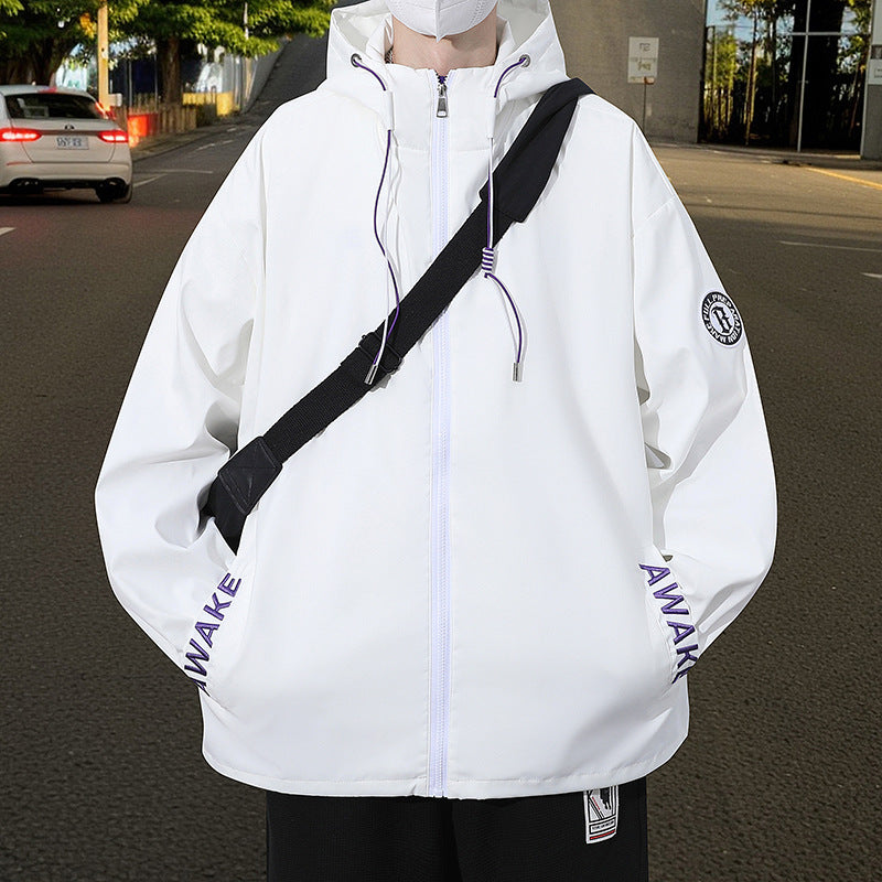 Unisex Freizeitjacke mit wasserdichten Eigenschaften und praktischen Taschen Echoarchiv