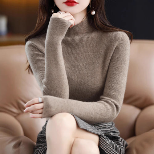 Damen Schmal geschnittener Mockneck-Pullover aus kaschmirähnlichem Feinstrick Echoarchiv