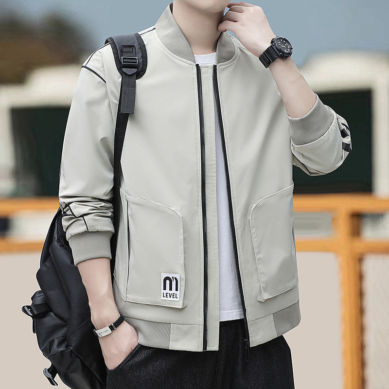 Herren leichte Sportjacke mit funktionalen Taschen und elastischen Einsätzen Echoarchiv