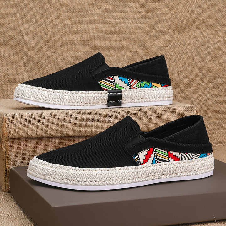 Damen Espadrille-Slipper aus Canvas mit geflochtener Jute-Sohle und farbigem Ethno-Detail Echoarchiv