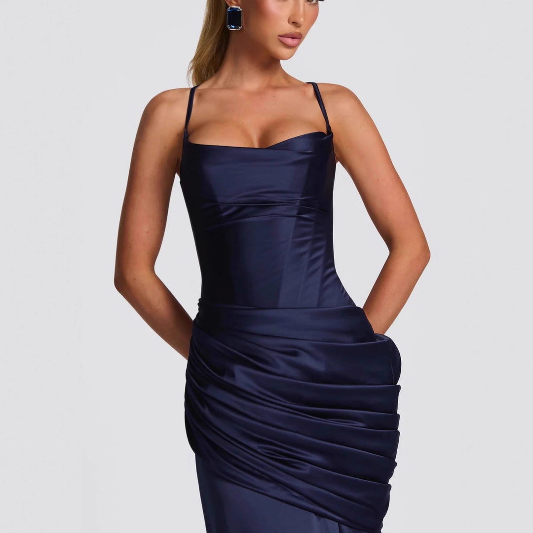 Damen elegantes Abendkleid mit raffinierten Drappierungen Echo Archiv
