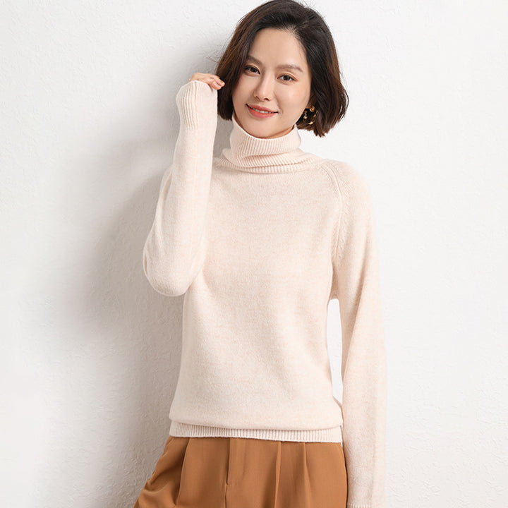 Damen Schlanker Rollkragenpullover aus feinem Strick mit Raglanärmeln Echoarchiv