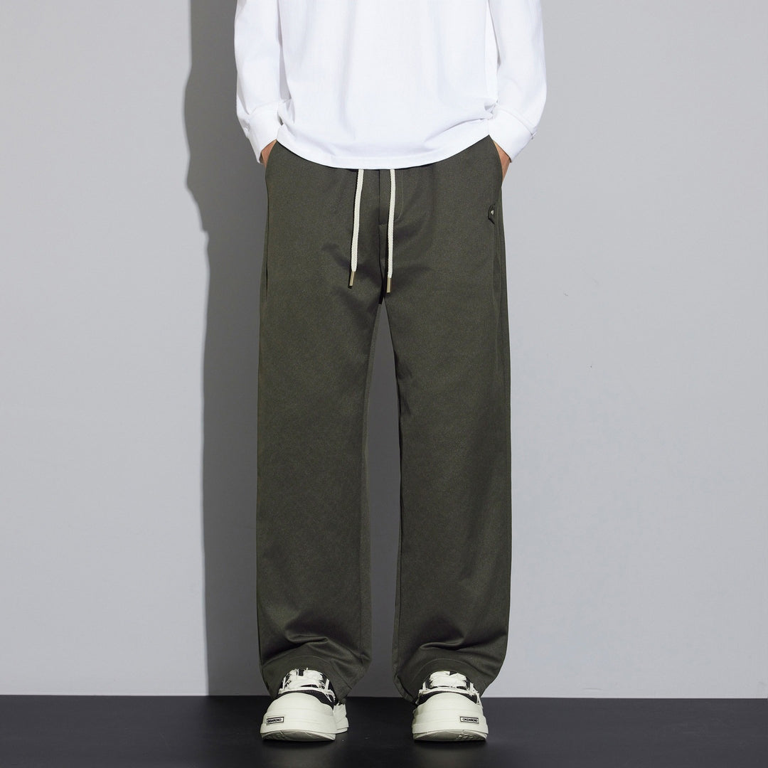 Herren Weite Relaxed‑Fit Stoffhose mit Tunnelzug & Bügelfalte Echo Archiv