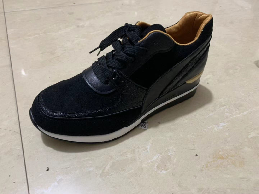 Damen nan Keil-Sneaker mit innenliegender Keilsohle und Materialmix Echo Archiv