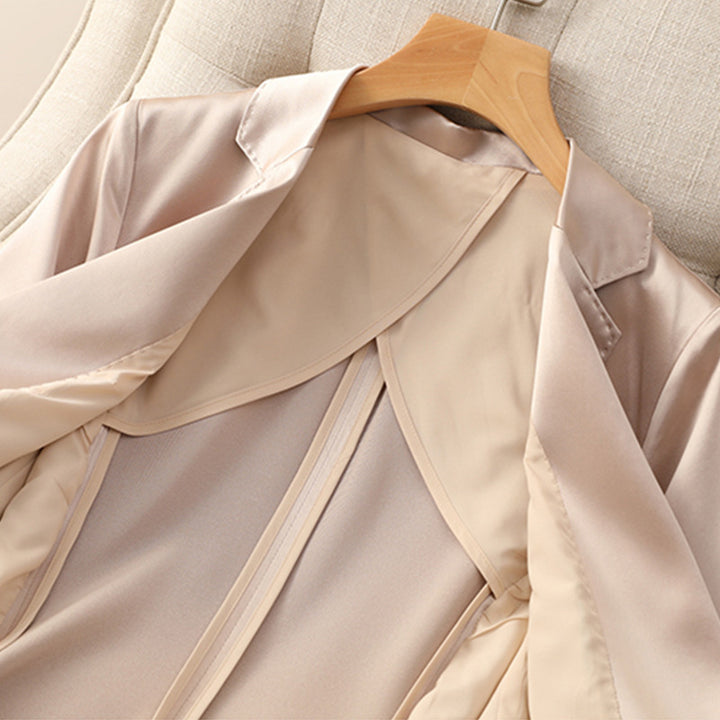 Damen Satinblazer mit taillierter Silhouette und 3/4-Ärmeln Echo Archiv