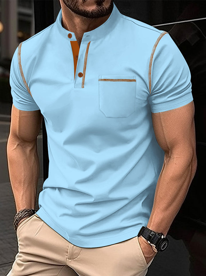 Herren Poloshirt mit modernem Henley-Kragen und praktischem Brusttasche Echoarchiv