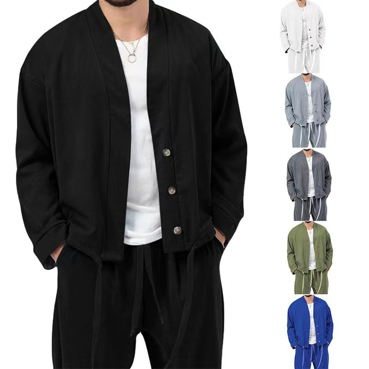 Herren elegantes Kombination aus leichtem Überwurf und lässigen Hosen Echoarchiv
