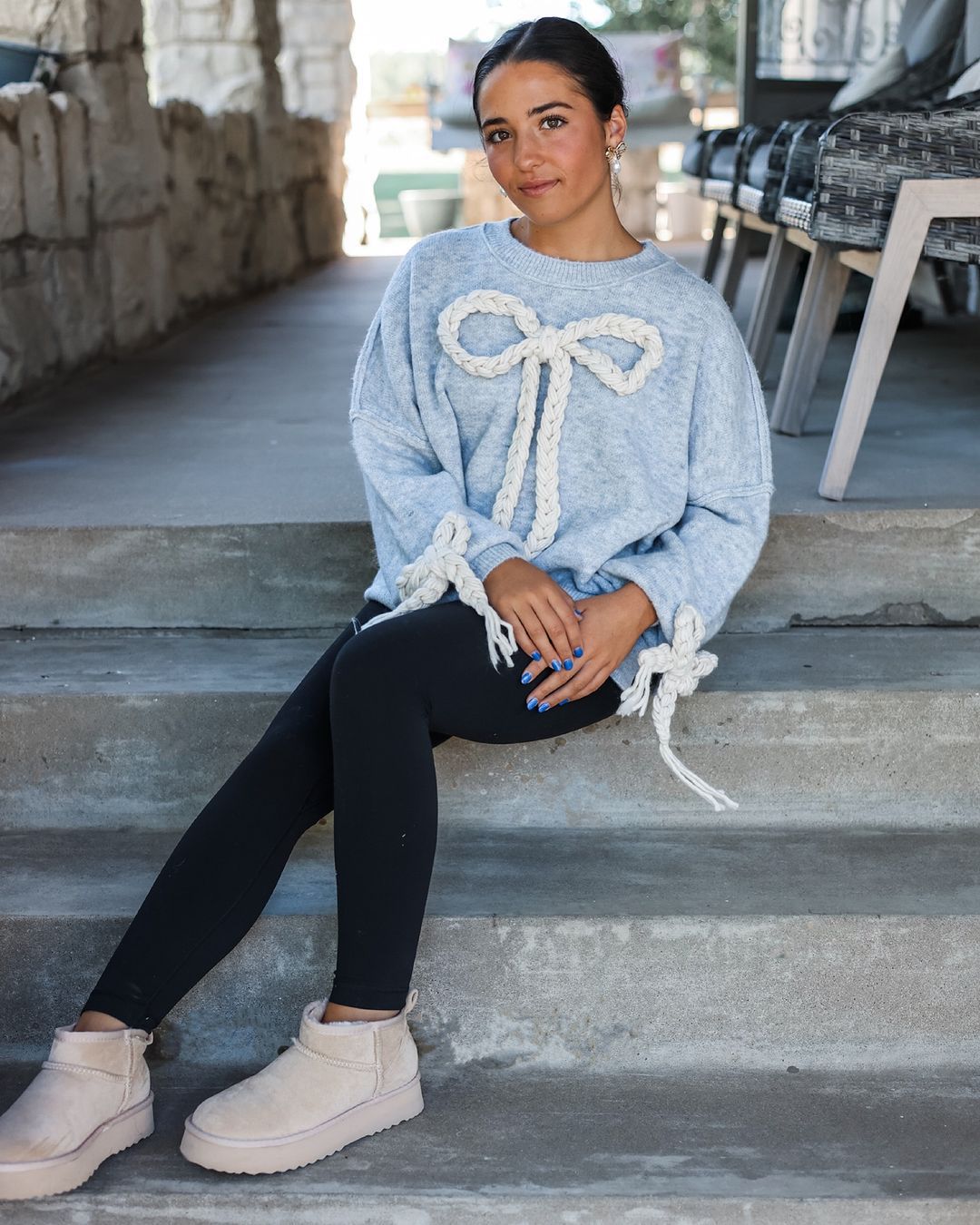 Damen Modischer Pullover mit dekorativem Knotendesign – Mavelle