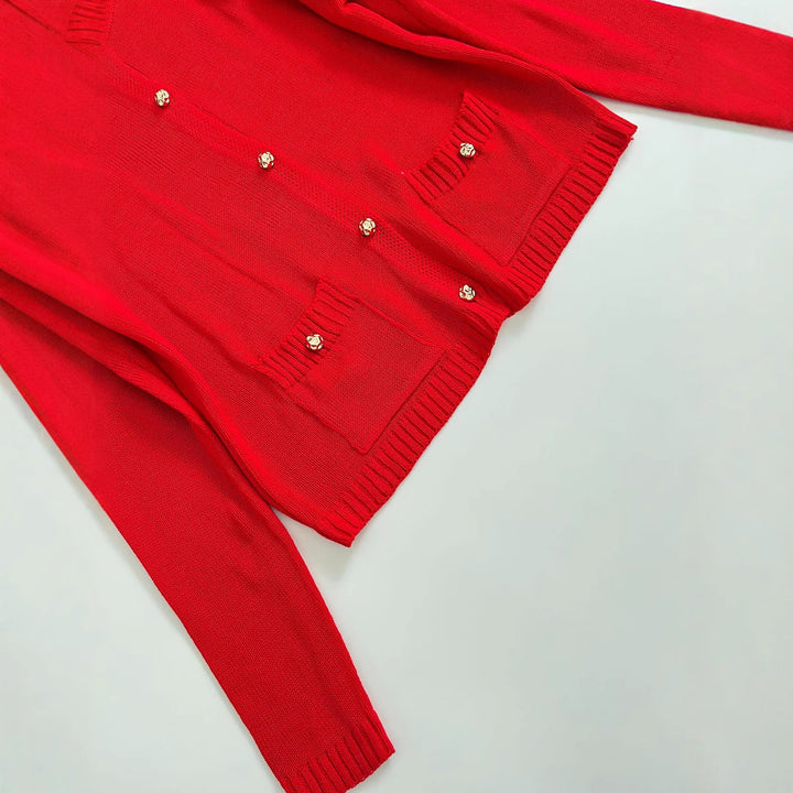 Damen Feiner Strick-Cardigan mit Zierknöpfen, Rundhalsausschnitt und aufgesetzten Taschen Echo Archiv