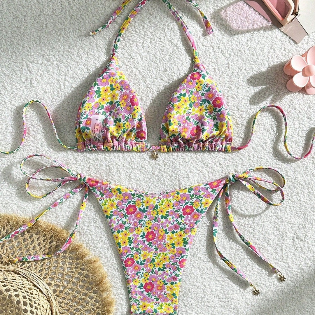 Damen Triangel-Bikini mit verspieltem Blumendesign Echo Archiv