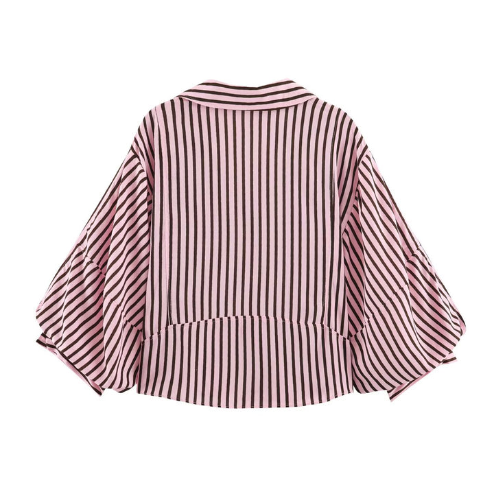 Damen Oversize-Hemdbluse mit tiefem V-Ausschnitt und Ballonärmeln Echo Archiv