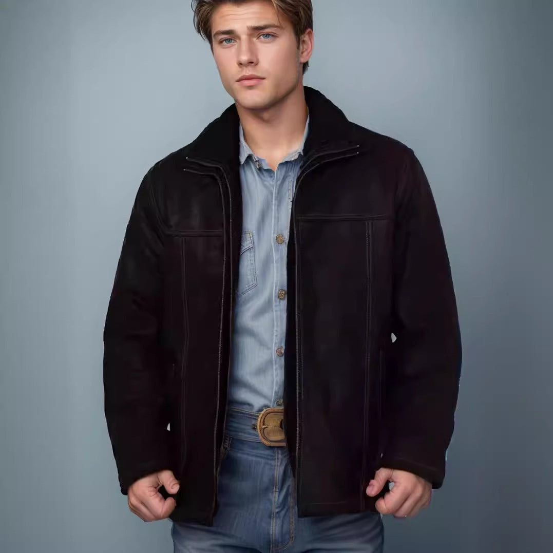 Herren modische Wildlederjacke mit robustem Schnitt und praktischen Taschen Echoarchiv