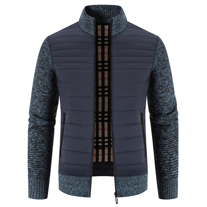 Herren Steppjacke mit modernem Strickärmeln und hohem Kragen Echoarchiv