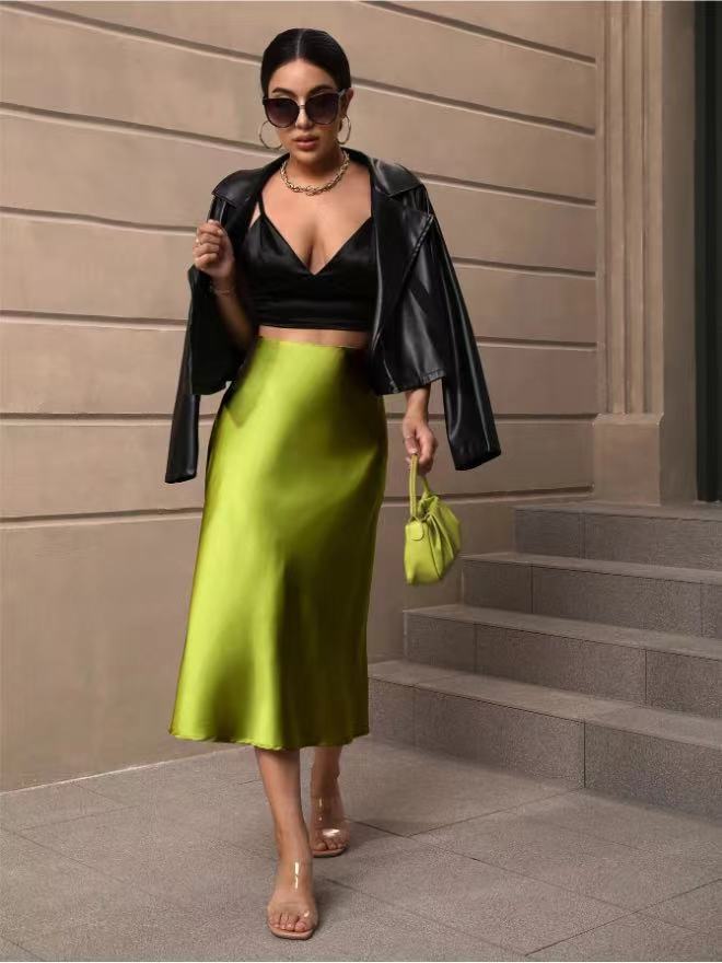 Damen Satin Rock mit schwingendem Saum und elegantem Schnitt Echoarchiv