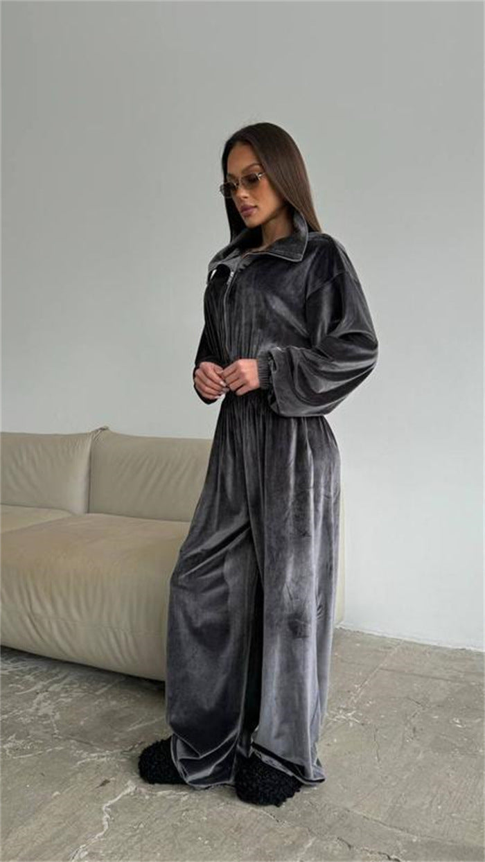 Damen Samt-Jumpsuit mit weitem Bein, elastischer Taillenpartie und Stehkragen – Solévia