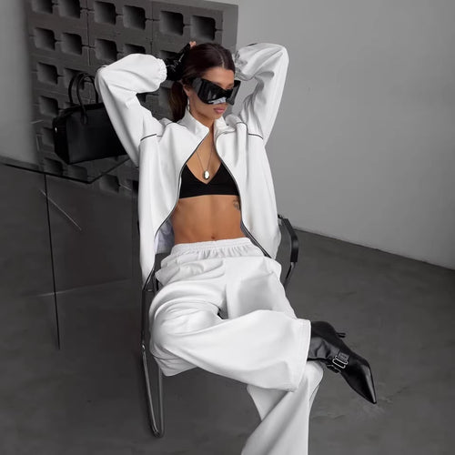 Damen Zweiteiliges Loungewear-Set mit Stehkragen-Zipjacke und weiter Bundfaltenhose – Élanora