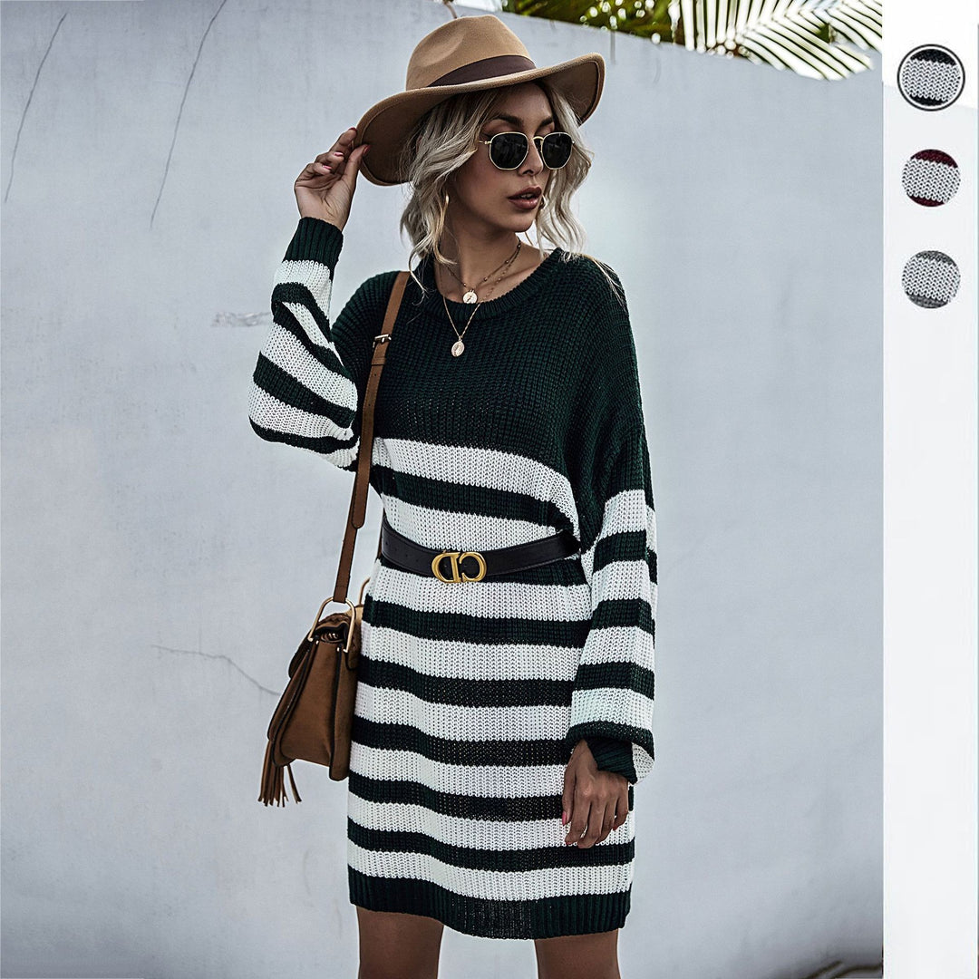Damen Strickkleid im Oversize-Look mit Blockstreifen und geripptem Saum Echoarchiv