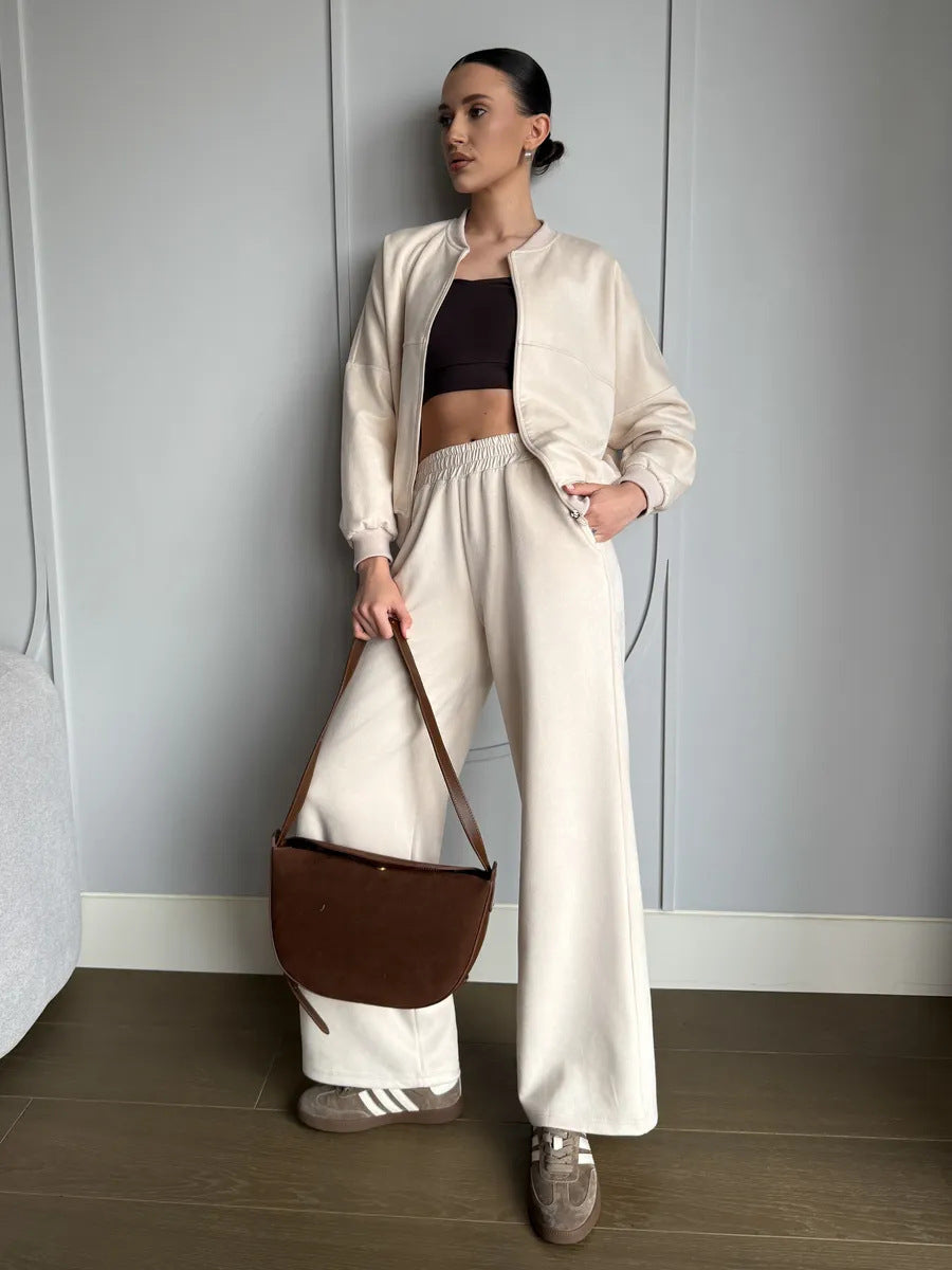 Damen nan zweiteiliges Velours-Loungewear-Set mit kurzem Zip-Hoodie und weiter Highwaist-Hose Echo Archiv