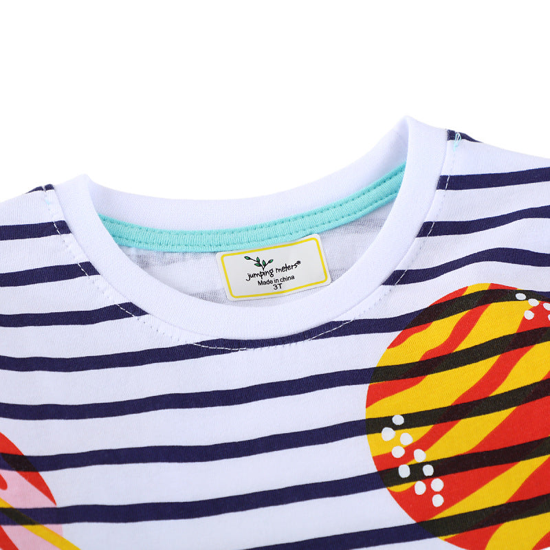 Jungen T-Shirt mit lebhaftem Weltraumdesign Echo Archiv