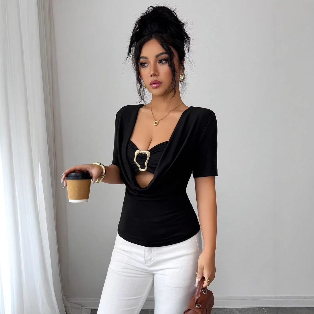 Damen drapiertes Cropped-Top mit herzförmiger Zierschließe und Cut-Out – Avérine