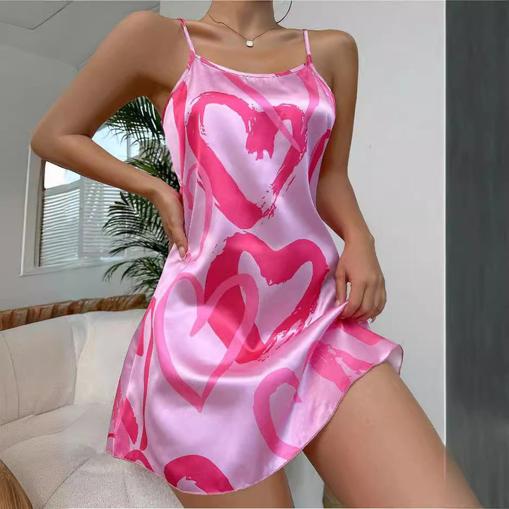 Damen Seidenkleid mit verspielt bedrucktem Herzmuster und schmalen Trägern Echo Archiv