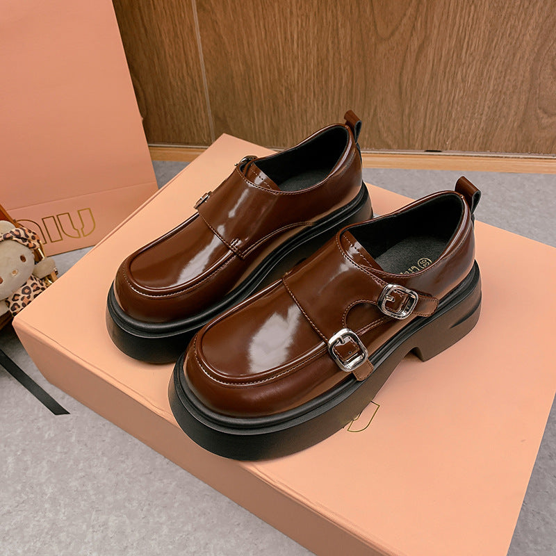 Damen Chunky Patent-Monkstrap-Loafer mit doppelter Schnallenapplikation und Plateau-Sohle Echo Archiv