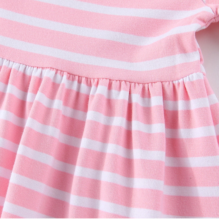Mädchen Sommerkleid mit niedlichen Hasenapplikationen Echo Archiv