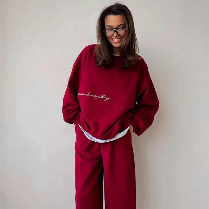 Damen Oversized Sweatshirt und hochgeschnittene Jogginghose Loungewear-Set aus weichem Baumwollfleece mit elastischem Bund – Avérine