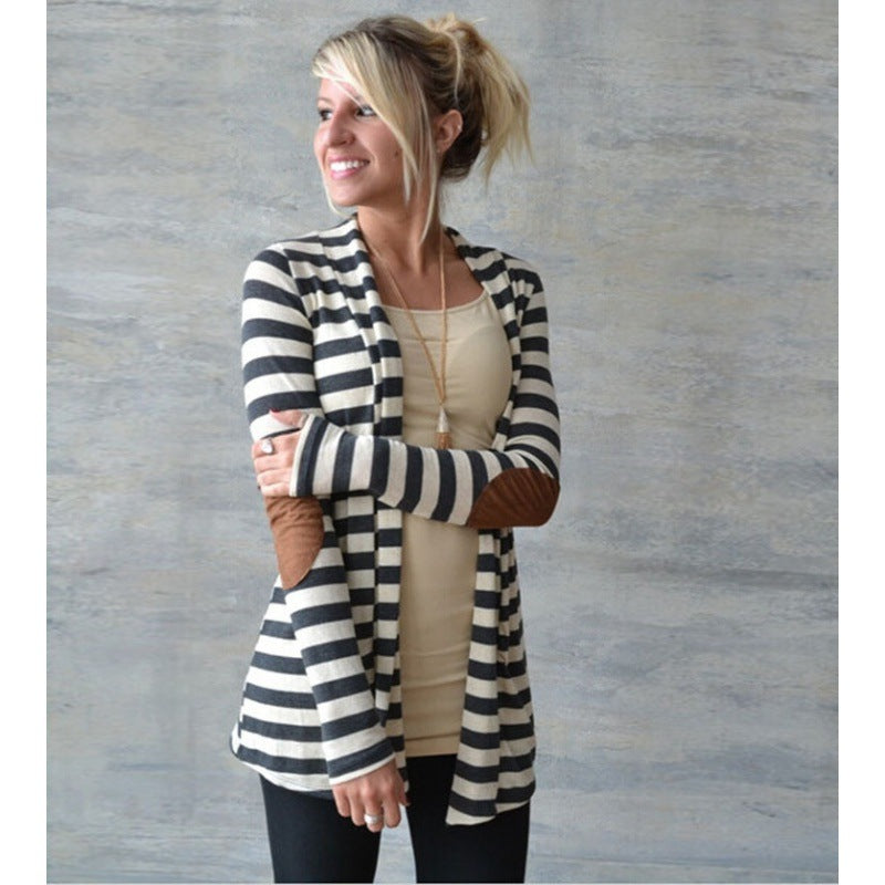 Damen Gestreifter Longcardigan mit offenem Waterfall-Schnitt und Ellbogen-Patches – Veloura