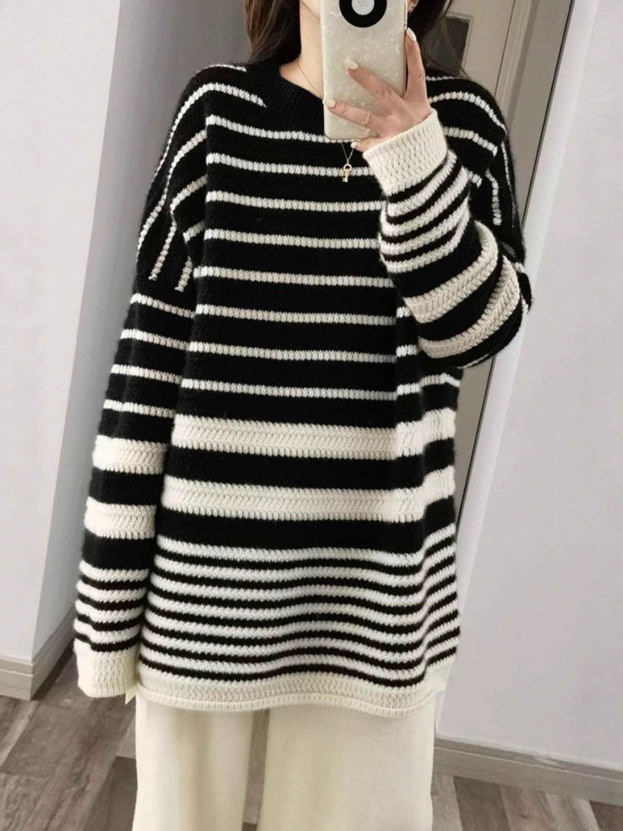 Damen Oversize-Longpullover aus grobem Streifenstrick mit Rundhalsausschnitt Echoarchiv