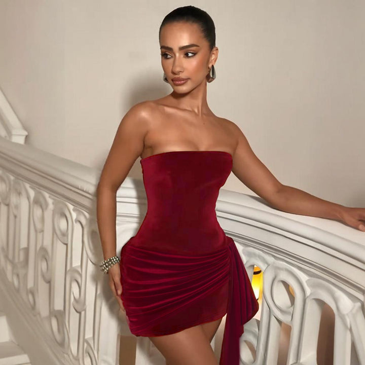 Damen verführerisches Bustier-Kleid mit asymmetrischem Rüschensaum Echo Archiv