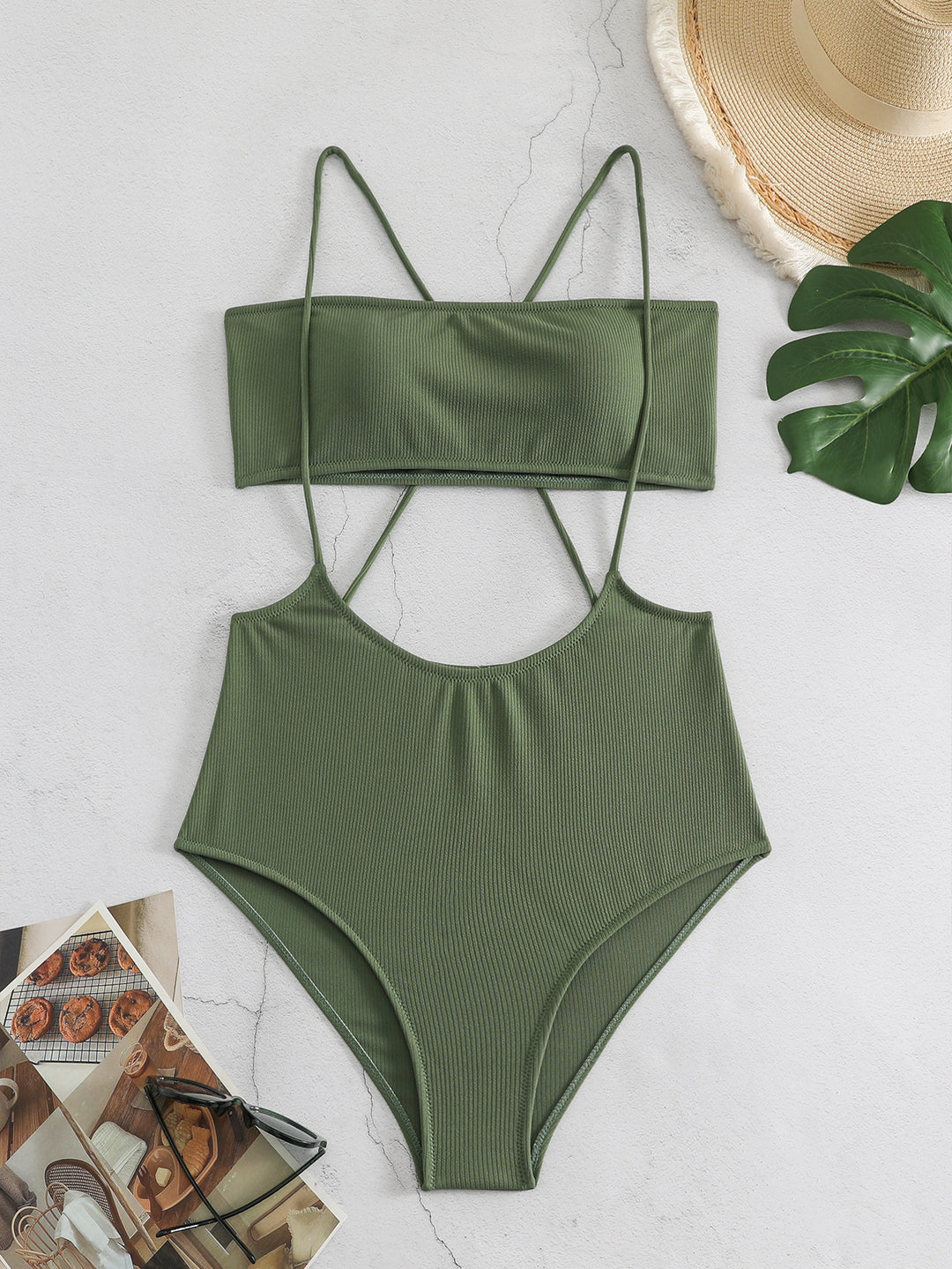 Damen Sportlicher Hochgeschnittener Bikini Echo Archiv