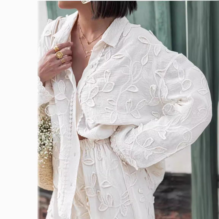 Damen Bluse mit feiner Stickerei und luftiger Passform Echo Archiv