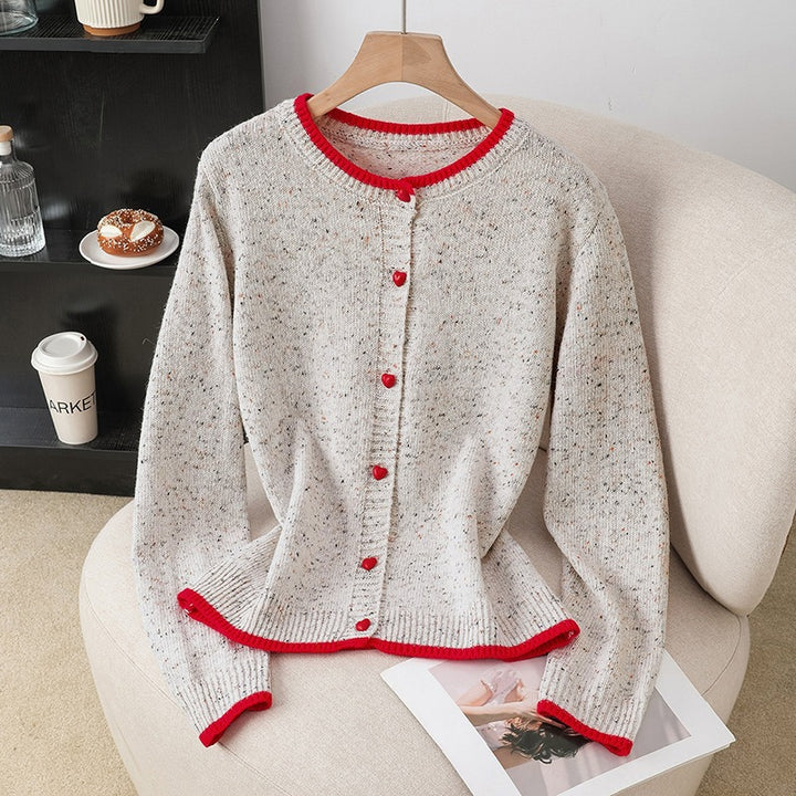 Damen Verspielter Strickcardigan mit Herzknöpfen Echo Archiv