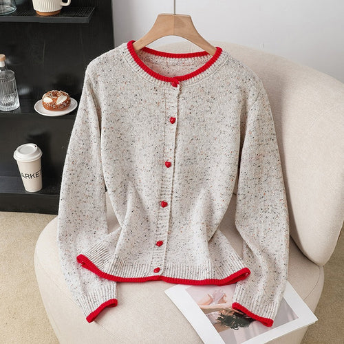 Damen Verspielter Strickcardigan mit Herzknöpfen Echo Archiv