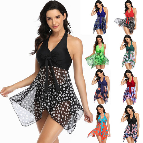 Damen Strandkleid mit asymmetrischem Schnitt und modischem Polka-Dots-Muster Echo Archiv