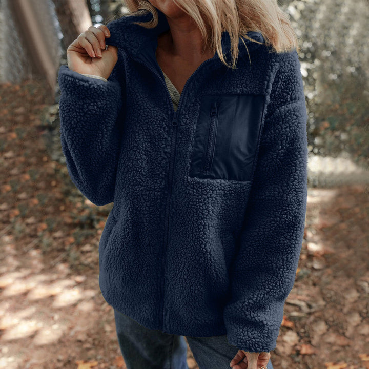 Damen Jacke mit hochabschließendem Kragen und praktischer Brusttasche Echoarchiv